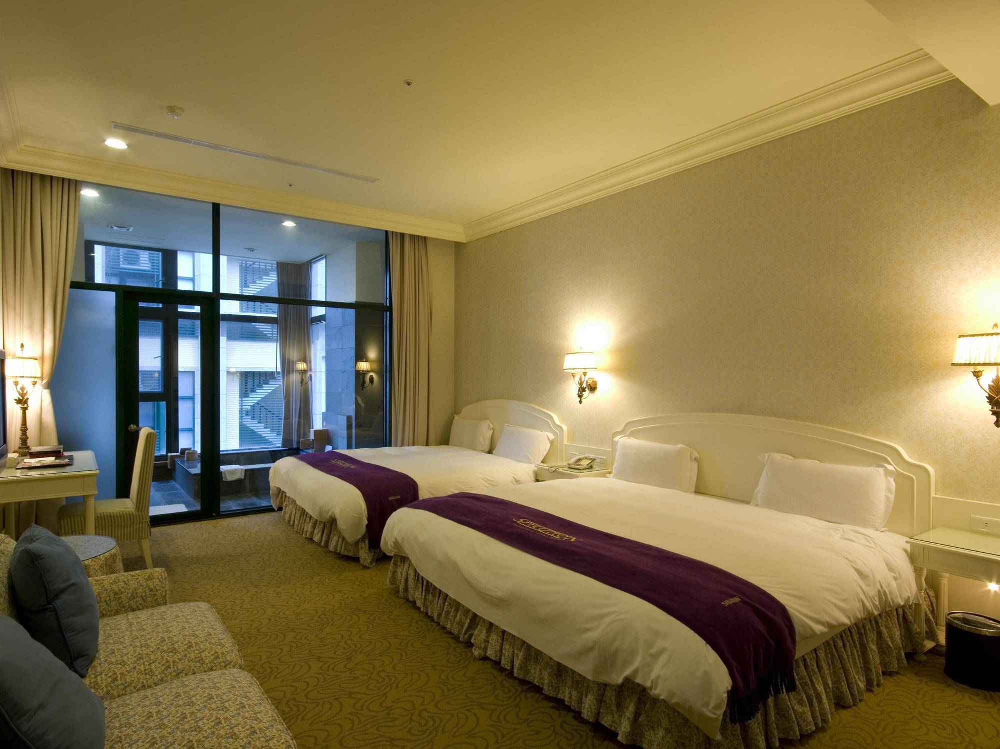 Muen Hot Spring Hotel Jiaoxi Exteriör bild